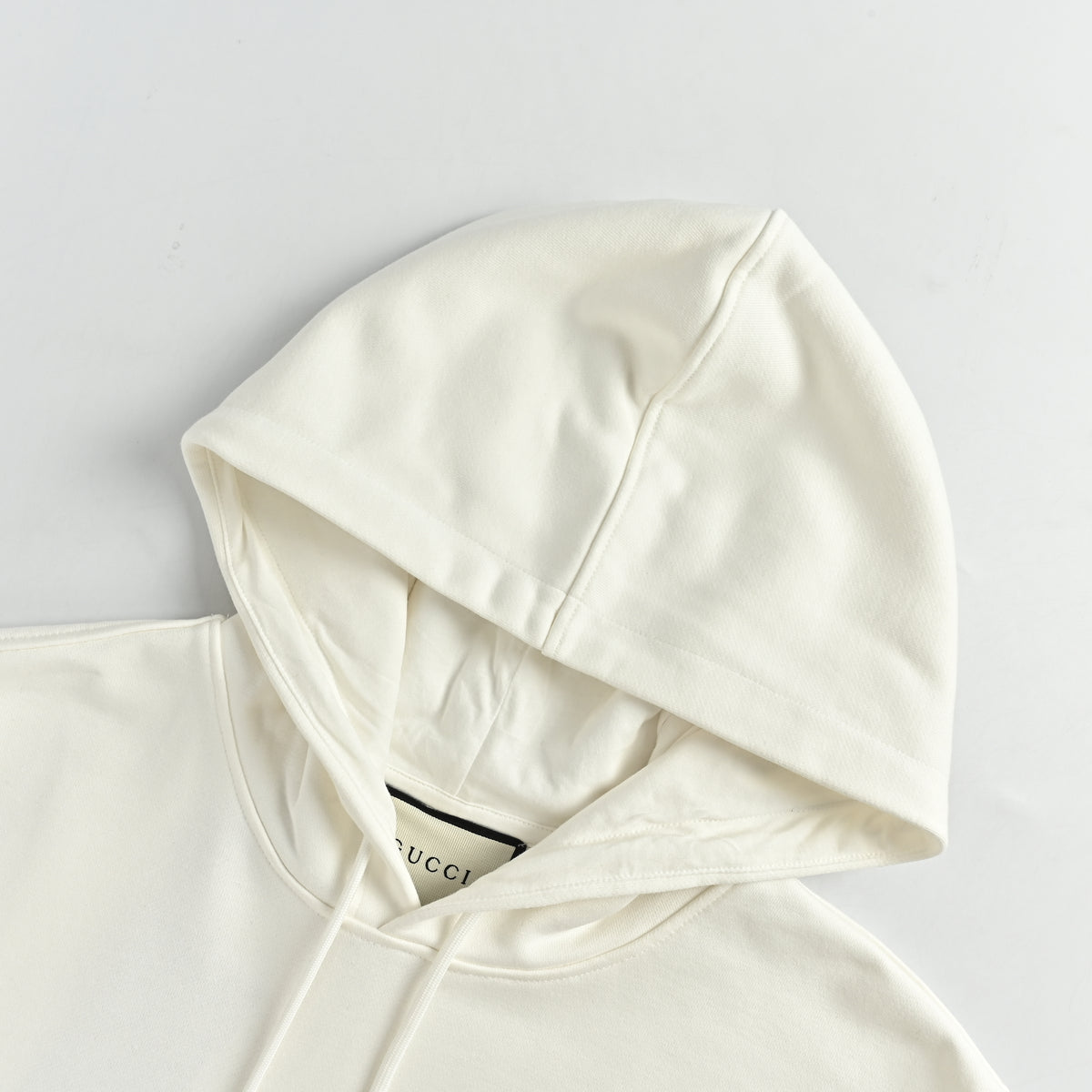 Gucci FW26 3D Double-G Embroidery Pullover Hoodie – Off-White – Unisex753595-XJFV9-9088