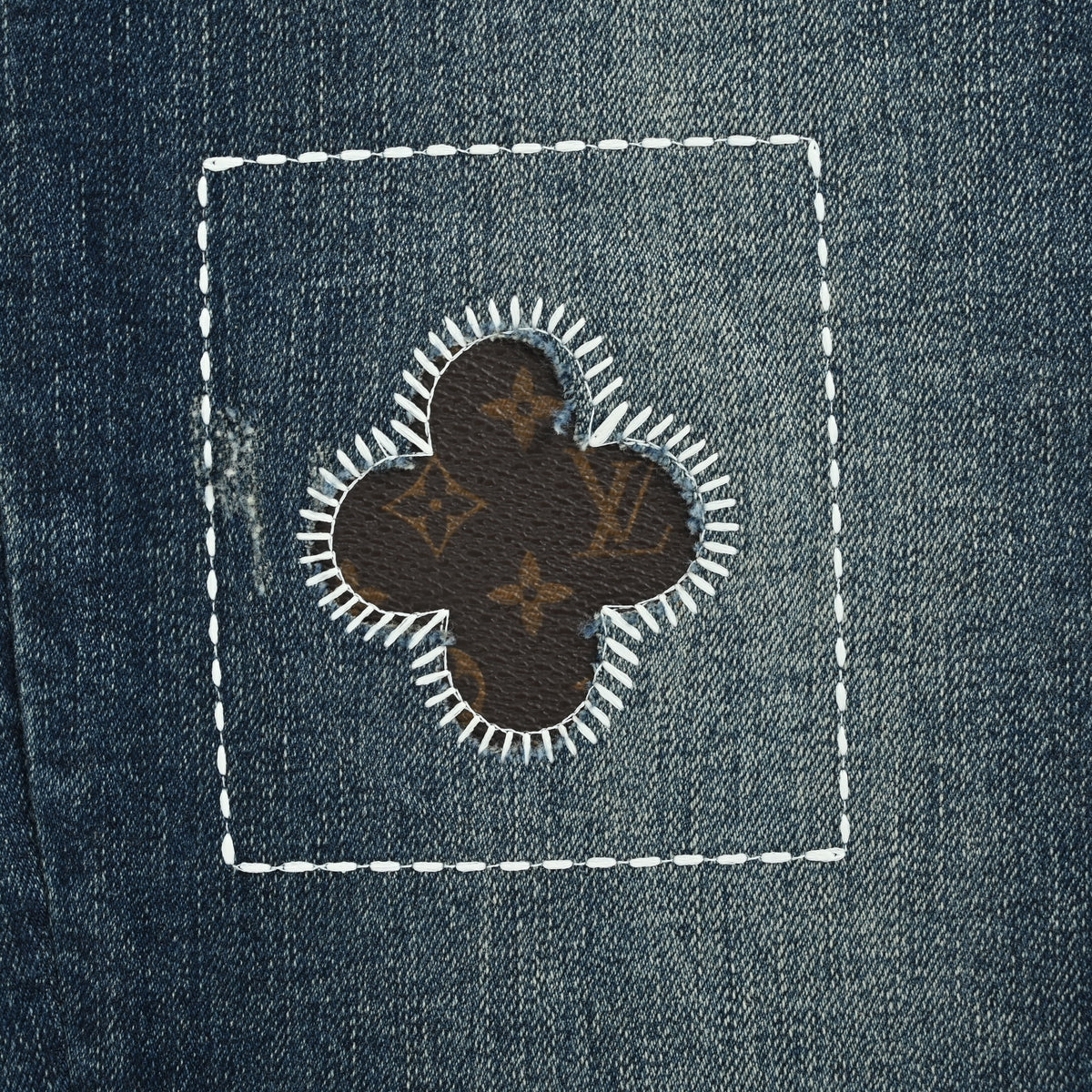 Louis Vuitton LV Patch Embroidered Heavy-Wash Slim Jeans 2025 XM5201225