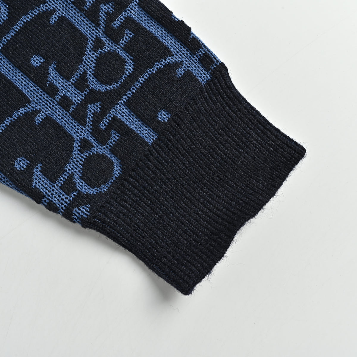 Dior 26SS Oblique Full-Coverage Jacquard Knit Zip Hoodie – Navy Blue – Unisex624G28A2E37-X5790