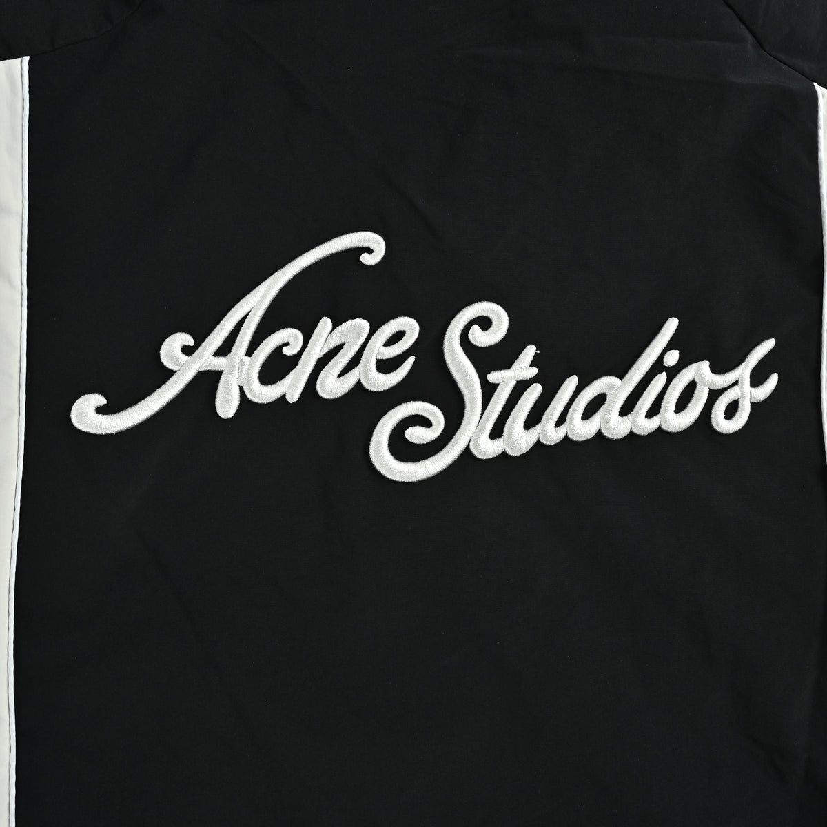 Acne Studios SS26 Technical Logo Jacket – Black/White Contrast Piping – Men’sB90870-900