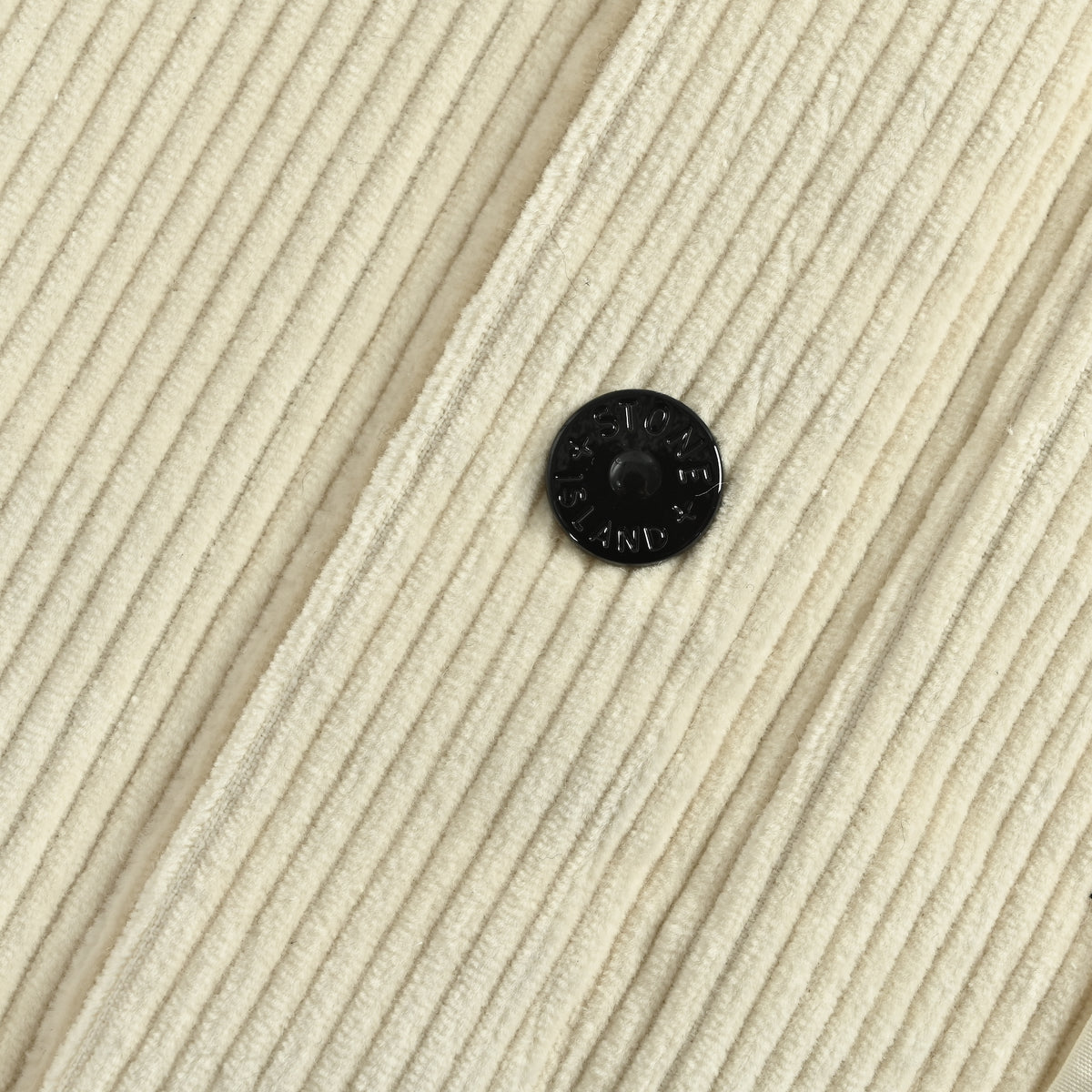 Stone Island Sleeve Badge Chest-Pocket Corduroy Shirt-Jacket – Ecru – Unisex L2S151200016S0212V0093