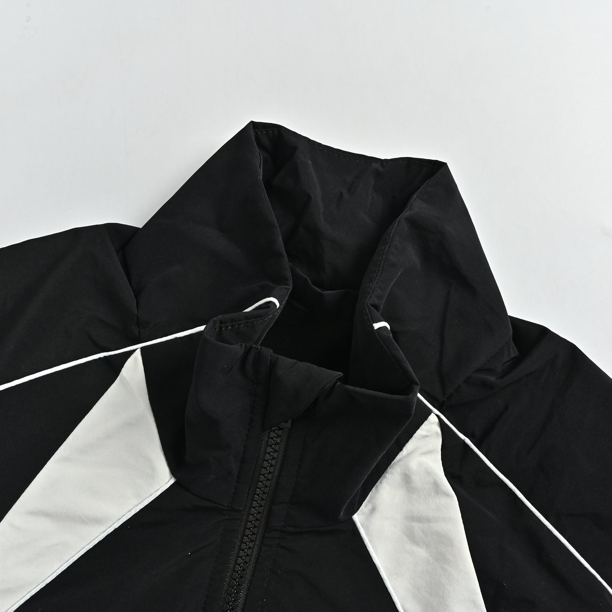 Acne Studios SS26 Technical Logo Jacket – Black/White Contrast Piping – Men’sB90870-900