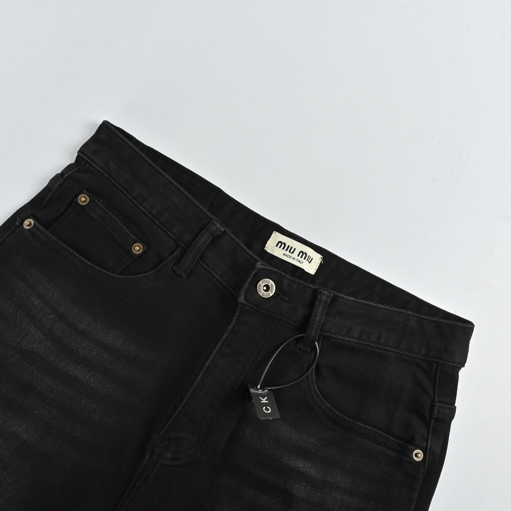 Miu Miu Japanese Selvedge Slim Straight Denim Jeans – Black – Unisex XM5201115-BLK
