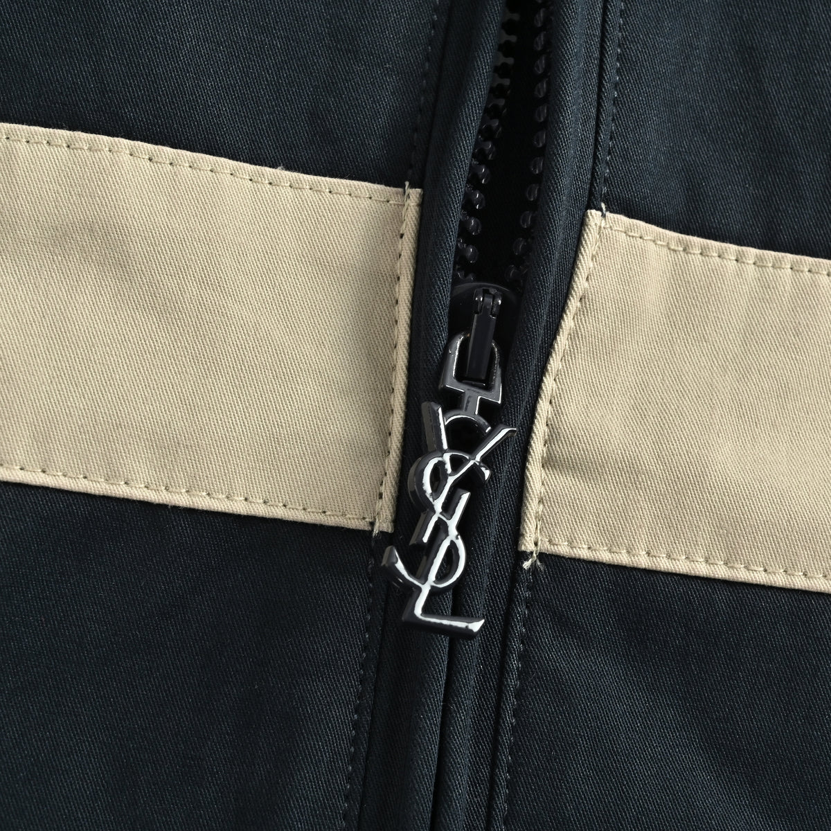 Saint Laurent FW26 Logo-Embroidered Color-Block Drop-Shoulder Jacket – Black / CreamA006TWY6J984003