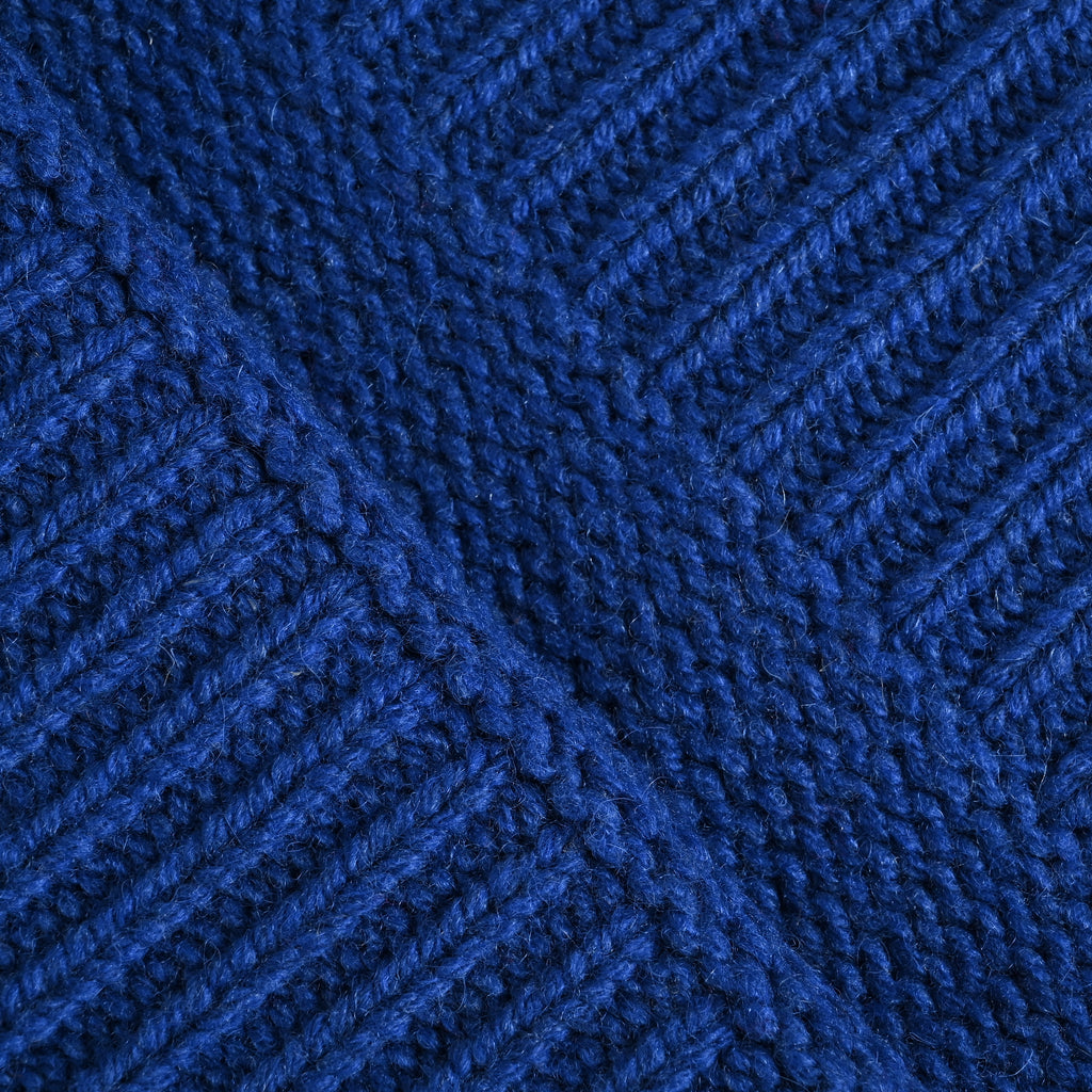 Chanel 26A Métiers d’Art Double-C Superman Jacquard Crewneck – Royal Blue – UnisexP82471-K11923-UA547
