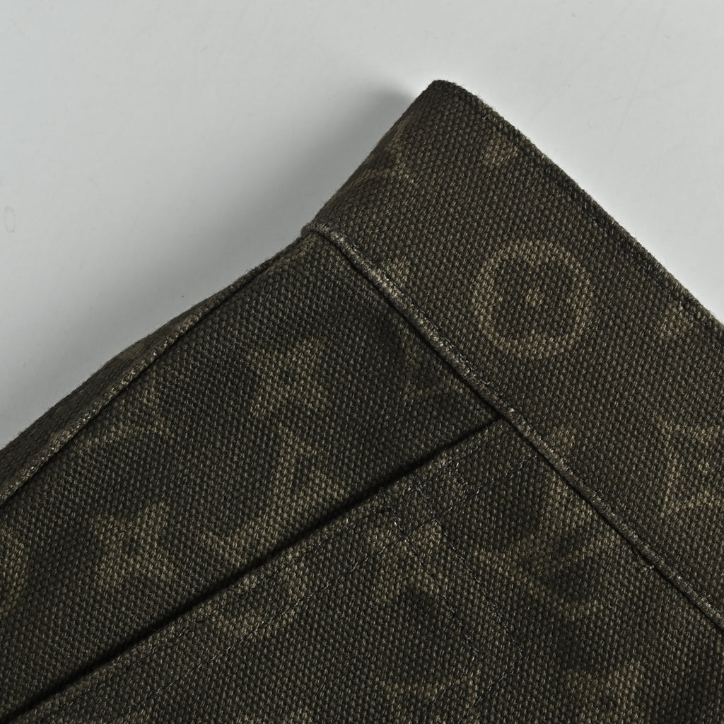 Louis Vuitton LV Monogram Full-Coverage Wax-Finish Denim Trousers – Black – Unisex NP6200911