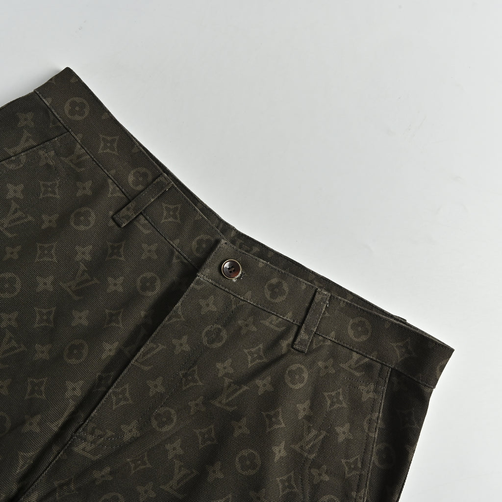 Louis Vuitton LV Monogram Full-Coverage Wax-Finish Denim Trousers – Black – Unisex NP6200911