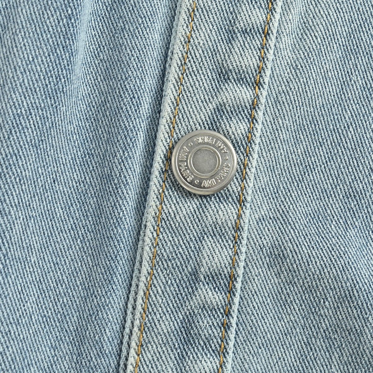 AMI Paris Heart Embroidered Vintage-Washed Denim Shirt – Unisex HH4800716