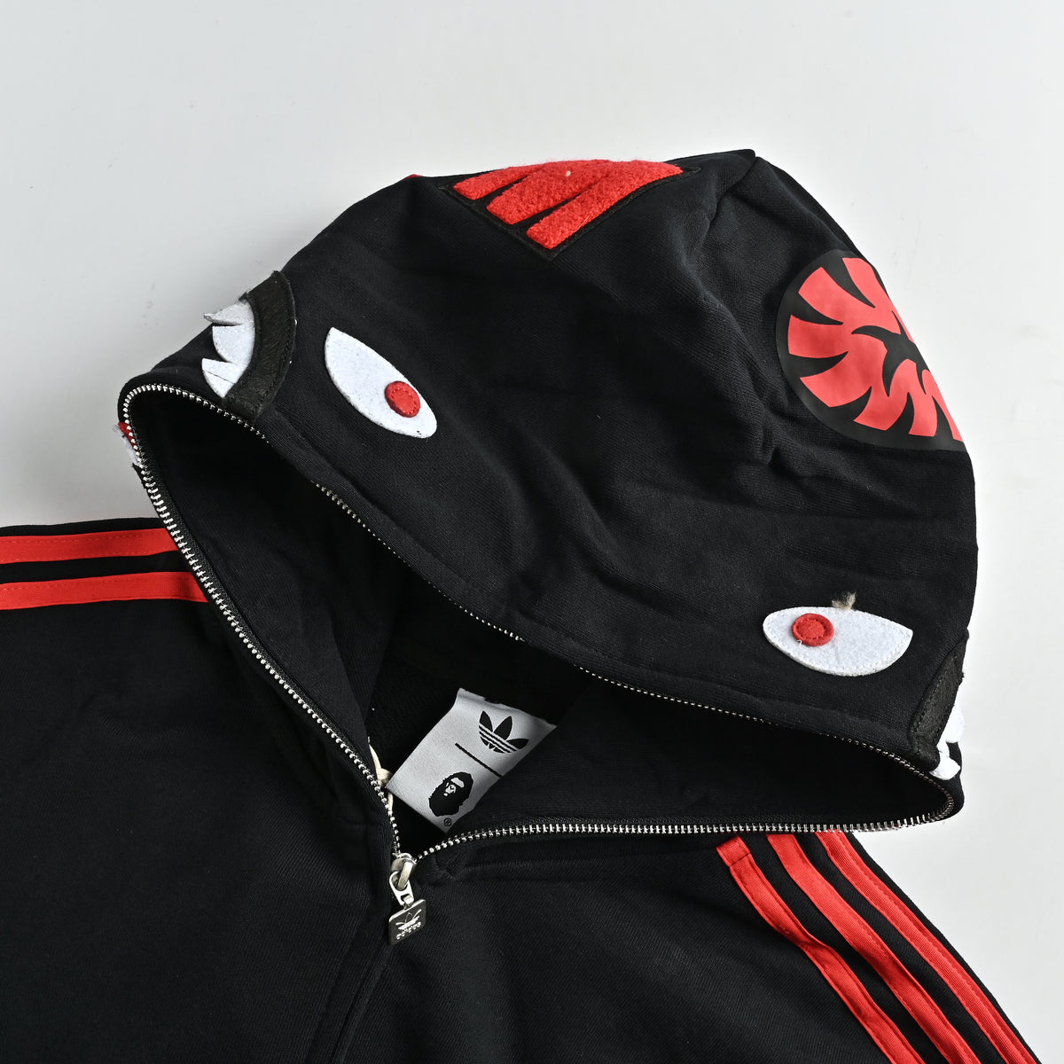 Adidas Originals × BAPE SS25 Shark Track Hoodie Jacket – Black / Red JN7119
