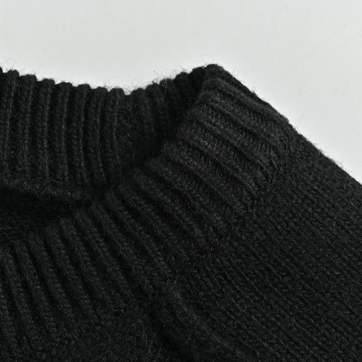 Acne Studios FW25 1996 Yak-Wool Blend Distressed-Back Crewneck Sweater – Black B60400-AX0