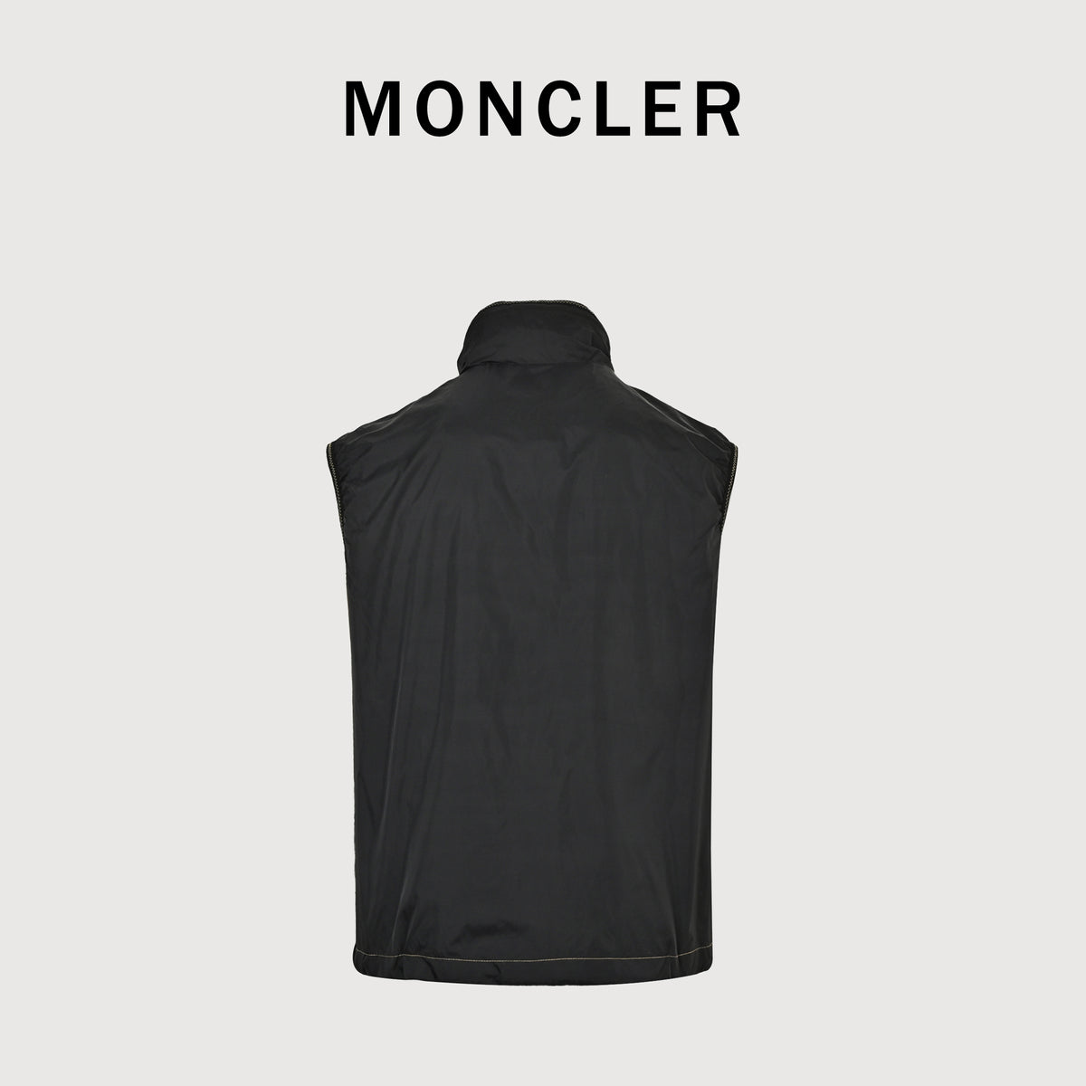 Moncler MC Badge Zip-Pocket Concealed-Hood Vest – Black – UnisexL10911A0016753A5E999