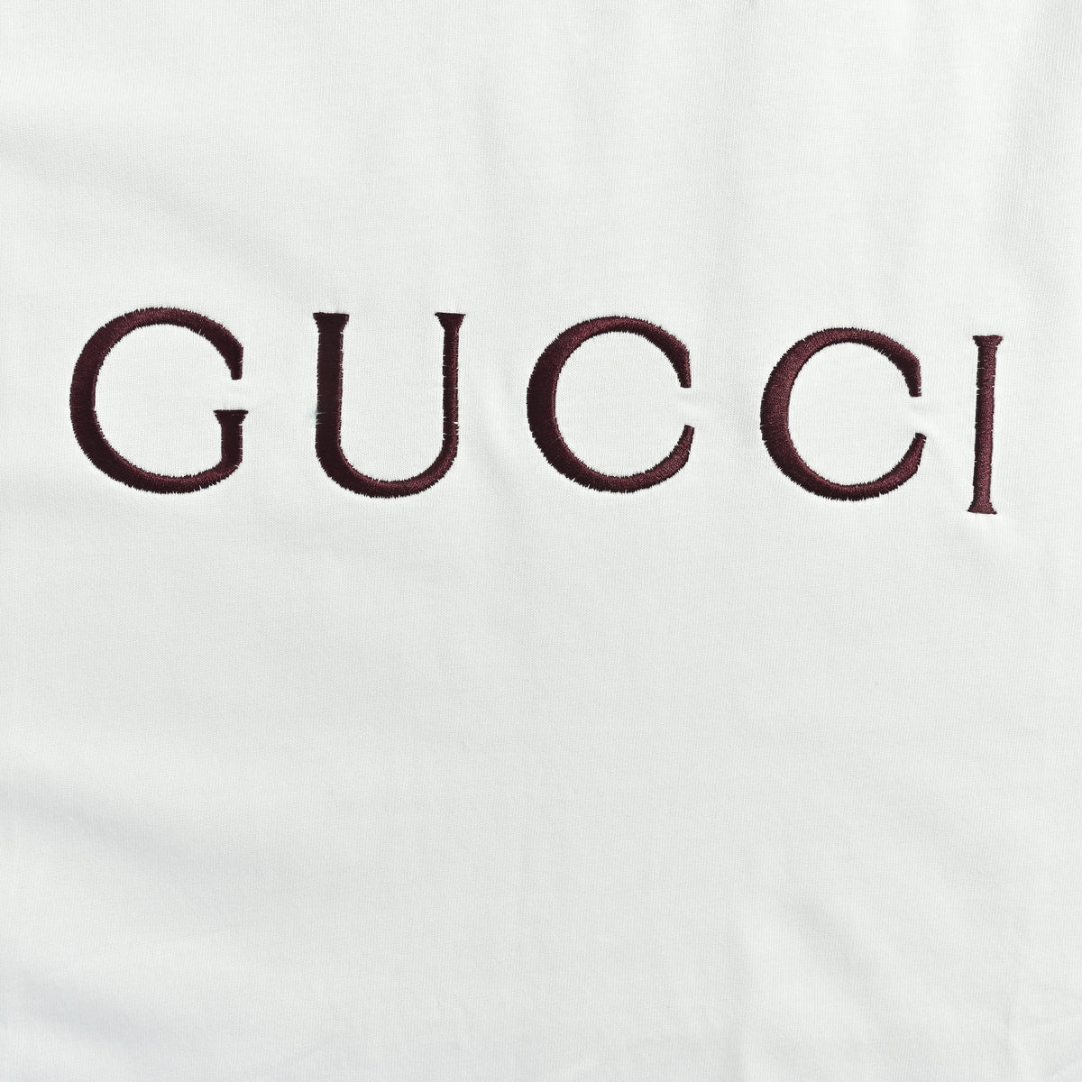 Gucci Classic Embroidered Logo Short Sleeve Tee – White TS2600421