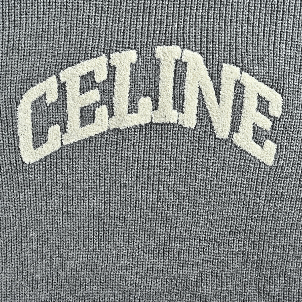 Celine FW25 Triomphe Towel-Embroidered Hooded Knit Sweater – Grey RY0FV0ZTQ-08GC