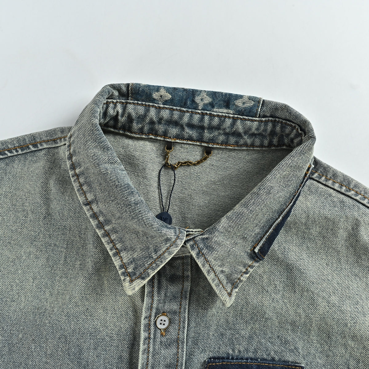 Louis Vuitton Monogram Patch Skate Denim Shirt Jacket – Unisex R6000819