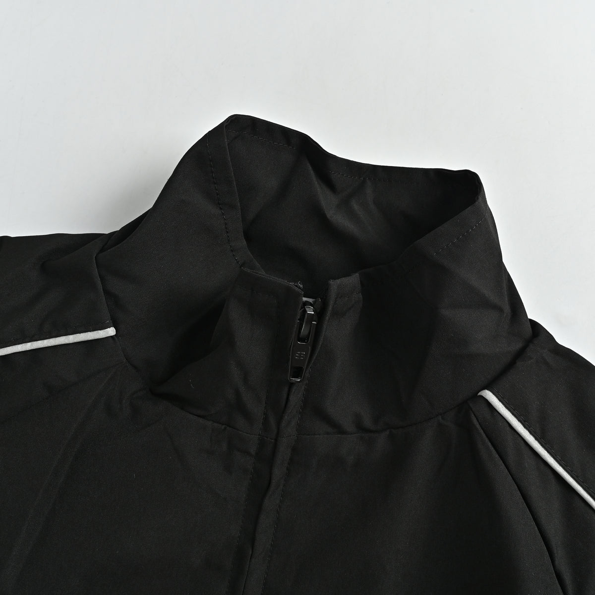 Balenciaga BLCG Crown Patch Raglan Track Jacket – Unisex  HH6400905