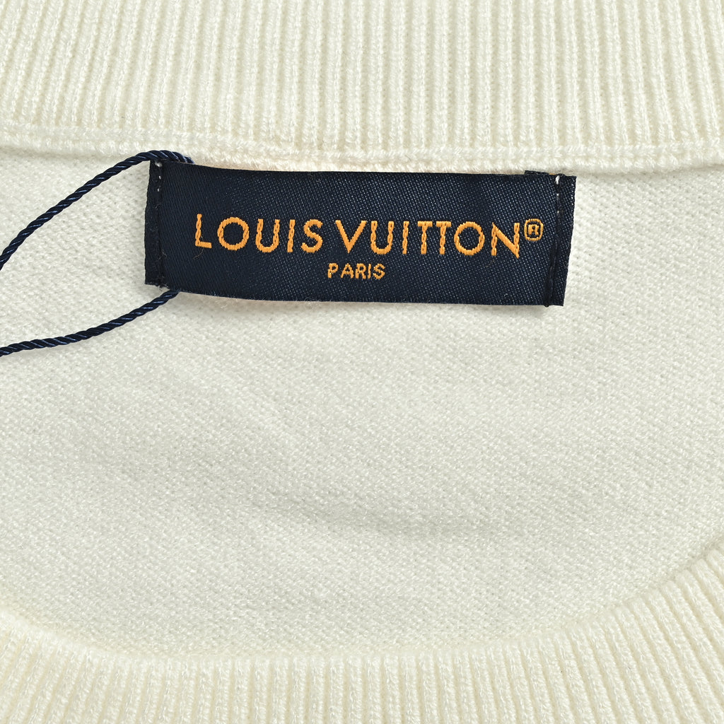 Louis Vuitton FW26 “Marque L.Vuitton Déposée” Monogram Letter Intarsia Fine-Knit Sweater – WhiteXBK5200915-MLW