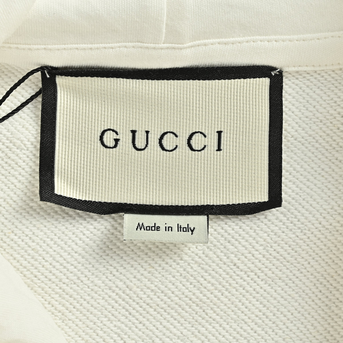 Gucci FW26 3D Double-G Embroidery Pullover Hoodie – Off-White – Unisex753595-XJFV9-9088