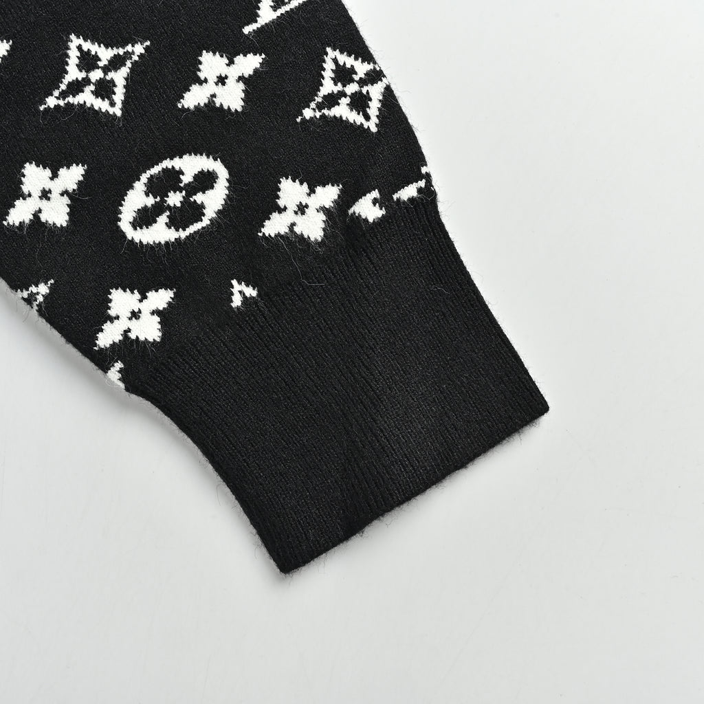 Louis Vuitton FW26 Full-Coverage LV Monogram Jacquard Crewneck Sweater – Black1A7RRK