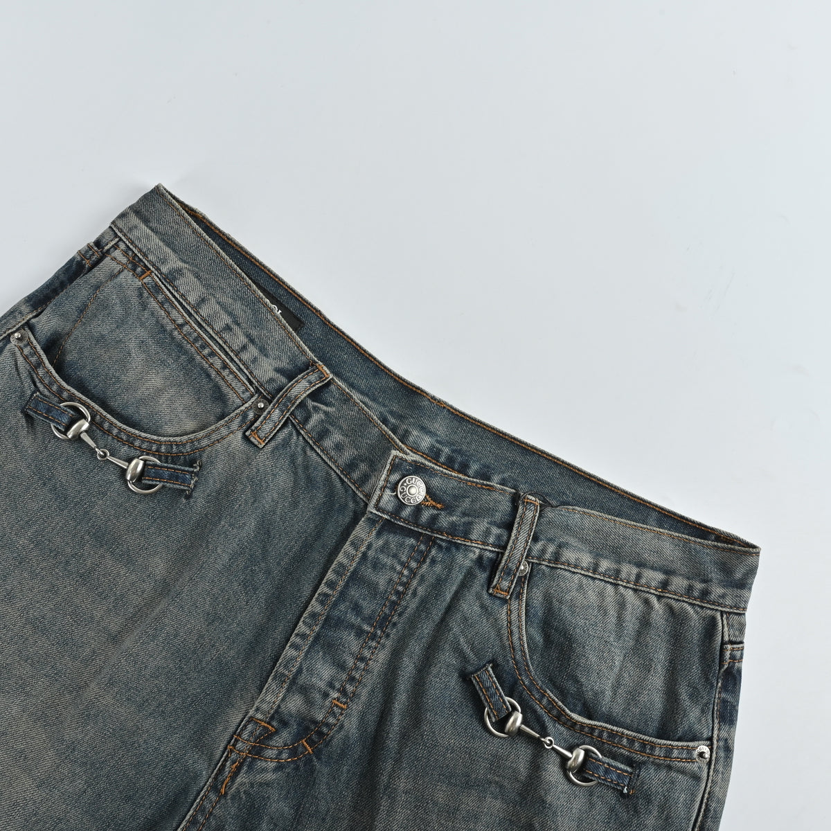 Gucci GUC Nano Lock-Clasp Washed Blue Denim Jeans – Unisex NP6401215